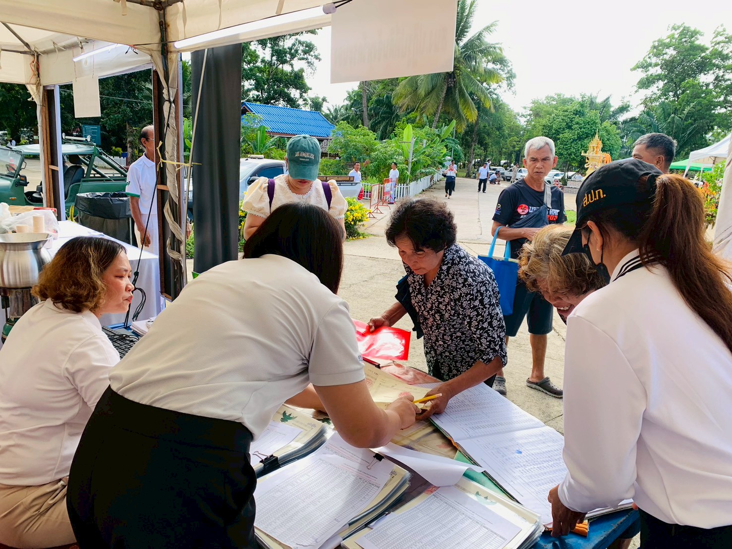 title - ส.ป.ก.ระนองออกหน่วยบริการประชาชนเคลื่อนที่ (Mobile Unit) ประจำปีงบประมาณ พ.ศ. 2569 (ครั้งที่ 5) โดยเข้าร่วมกับโครงการองค์การบริหารส่วนจังหวัดระนองพบประชาชน ประจำปีงบประมาณ พ.ศ. 2569 ณ ที่ว่าการอำเภอกระบุรี หมู่ที่ 6 ตำบลน้ำจืดน้อย อำเภอกระบุรี จังหวัดระนอง